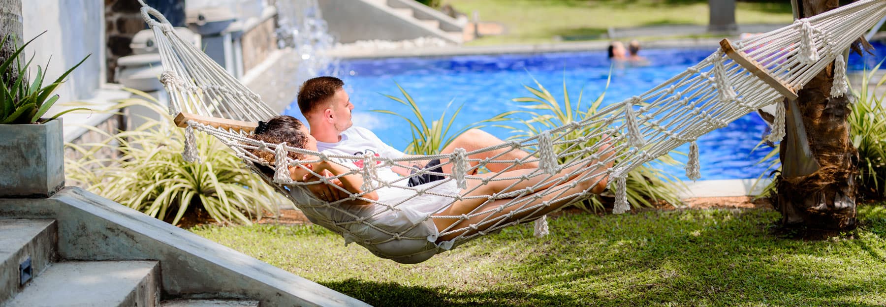 Best Hotels in Hikkaduwa Sri Lanka, Best Offers and Deals.